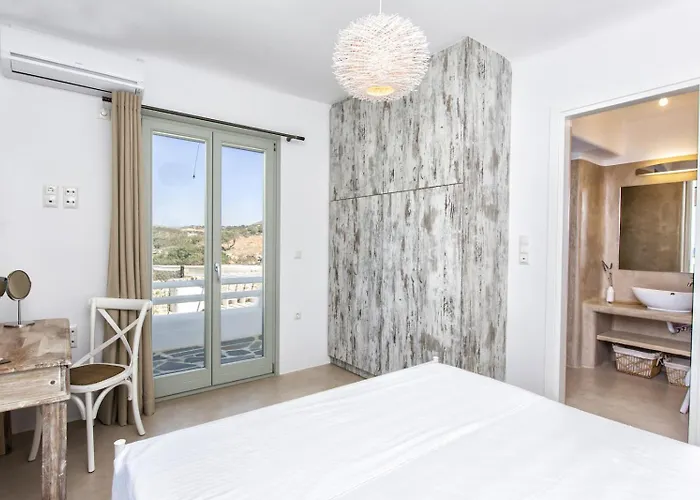 Βίλα Glyfada, 100m From The